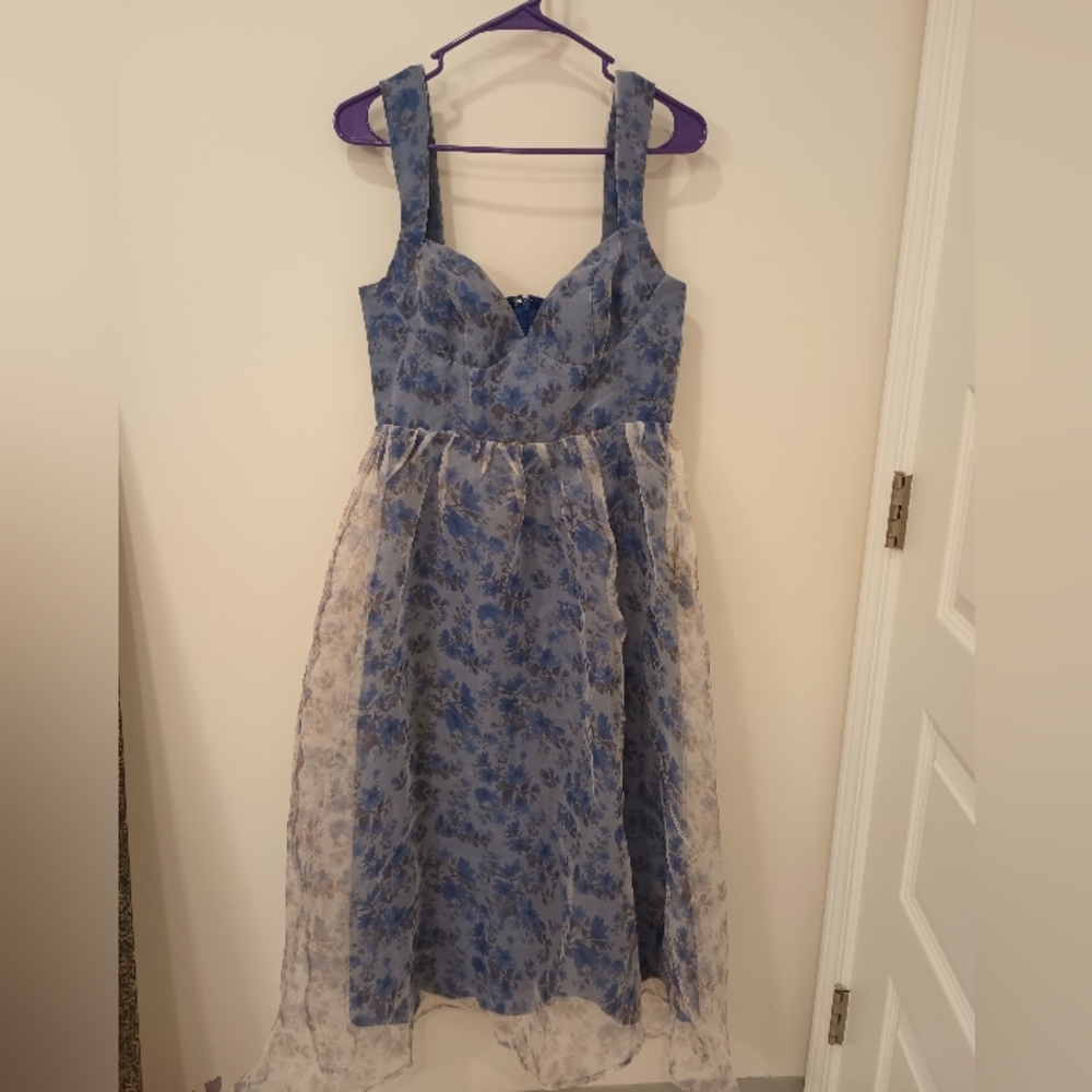 Lulu's Floral Midi Dress